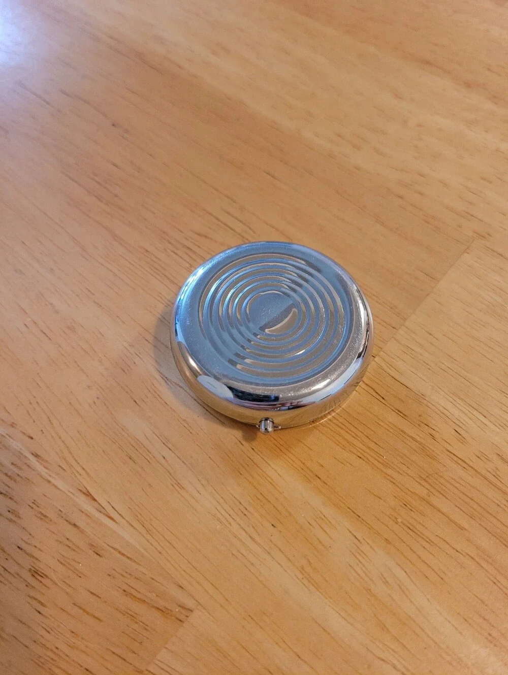 Vintage Style Pill Compact